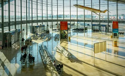 All'interno dell'aeroporto di Valencia